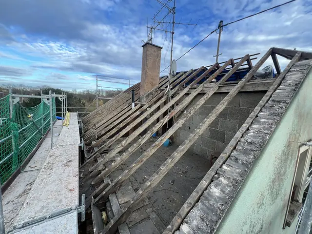 Réfection complète d'une toiture à Strasbourg — photo 3 sur 15